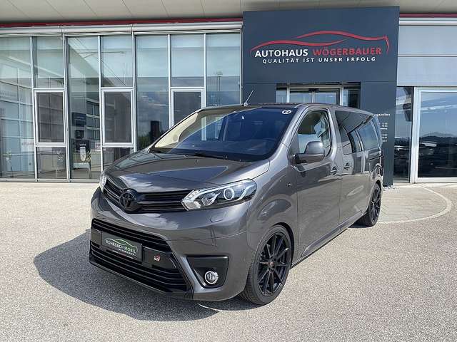 Toyota Proace Verso 8 Sitzer